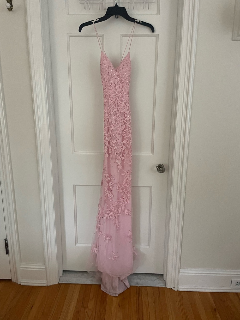 HOCO/PROM DRESS - Picture 4 of 10